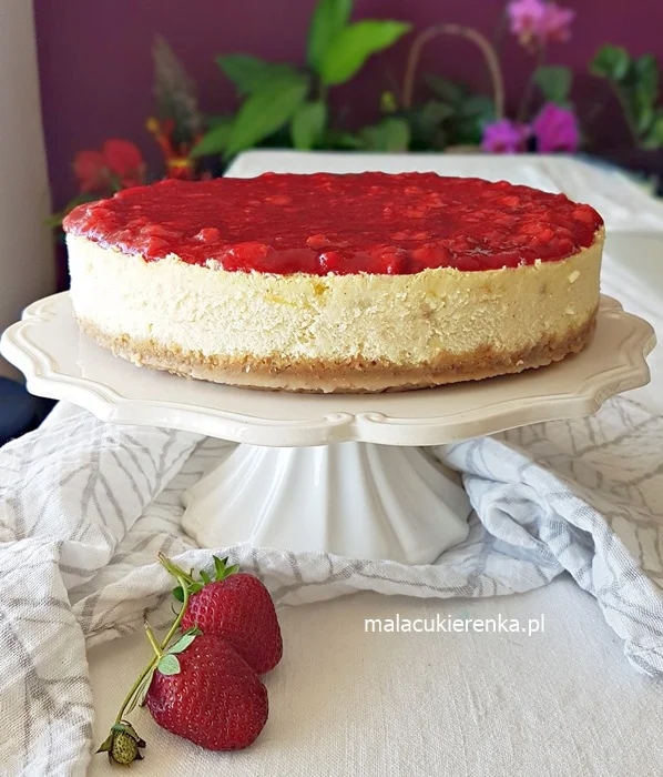 Strawberry Ricotta Cheesecake