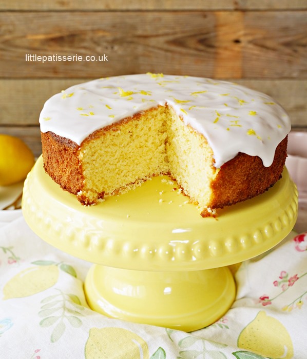 Delicious Moist Lemon Cake
