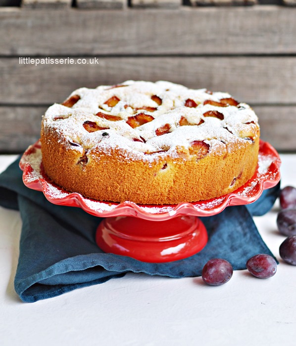 A Quick, Fluffy Cake with Plums