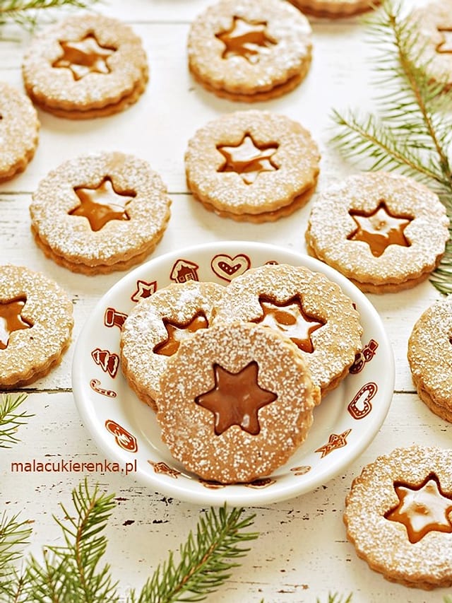 Dulce de Leche Sandwich Cookies